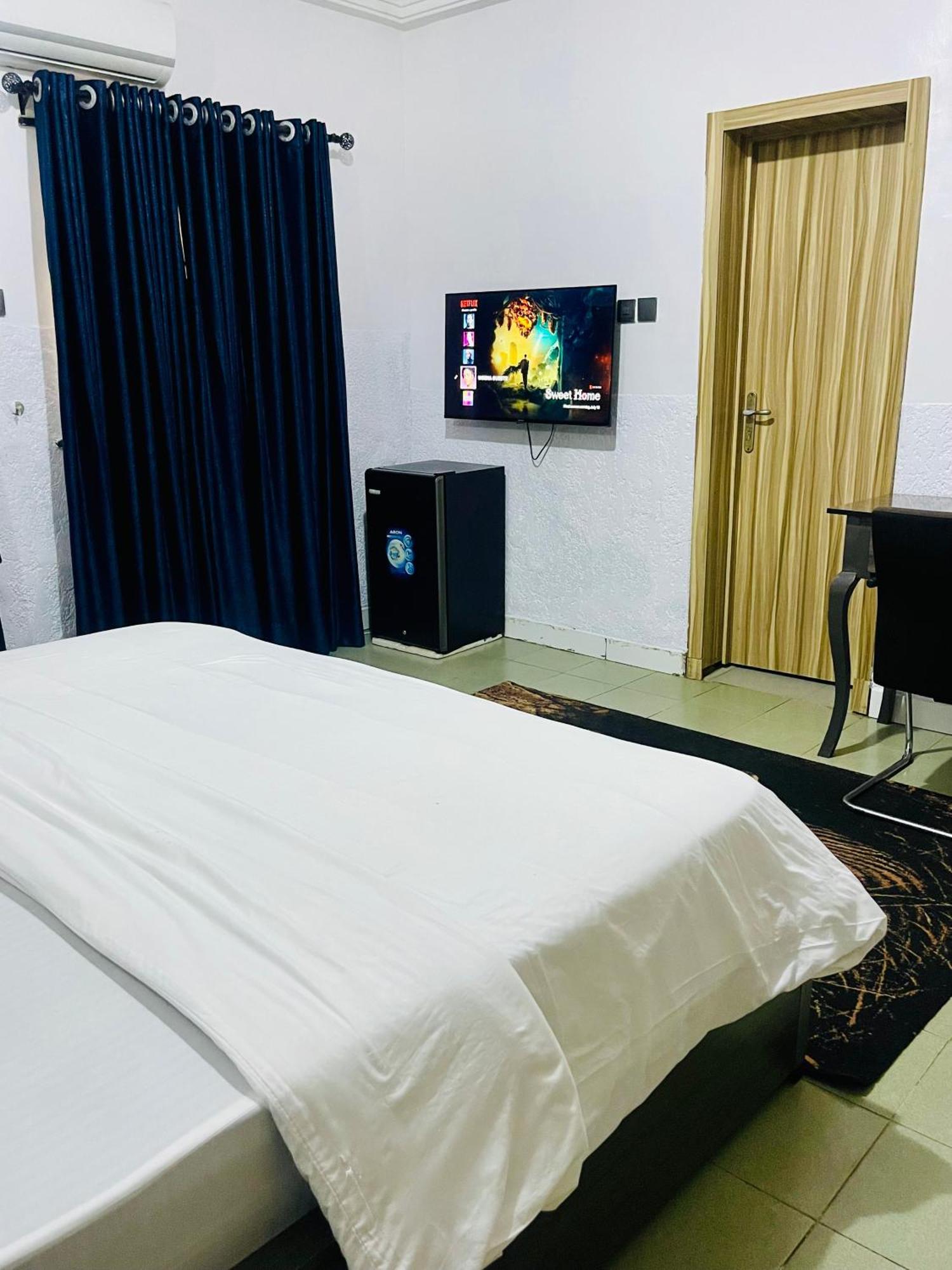 Weena Hotel & Resort Lagos Eksteriør billede